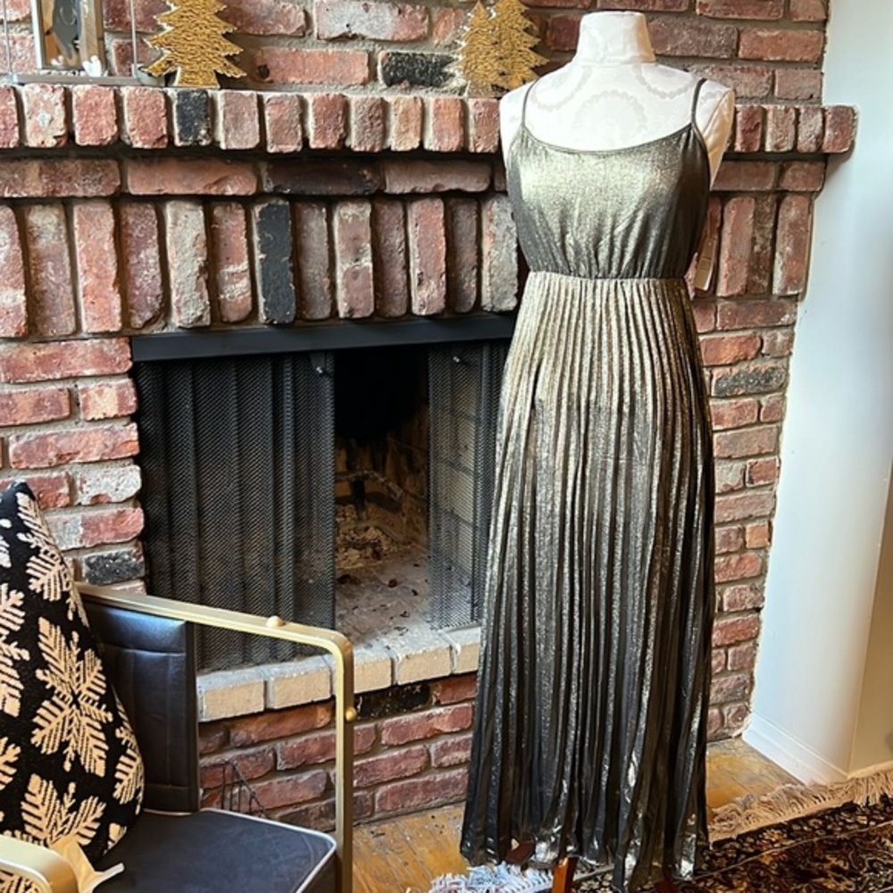 ***NWT*** LUCKY BRAND Pleated Party Midi Dress